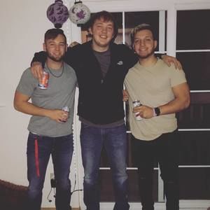 Meet your Posher, Alan